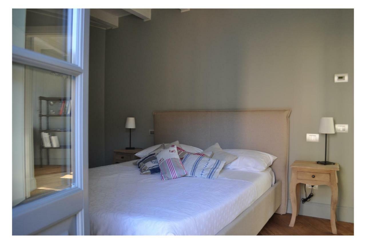 Isola Bella Apartments - Via Della Posta ストレーザ エクステリア 写真